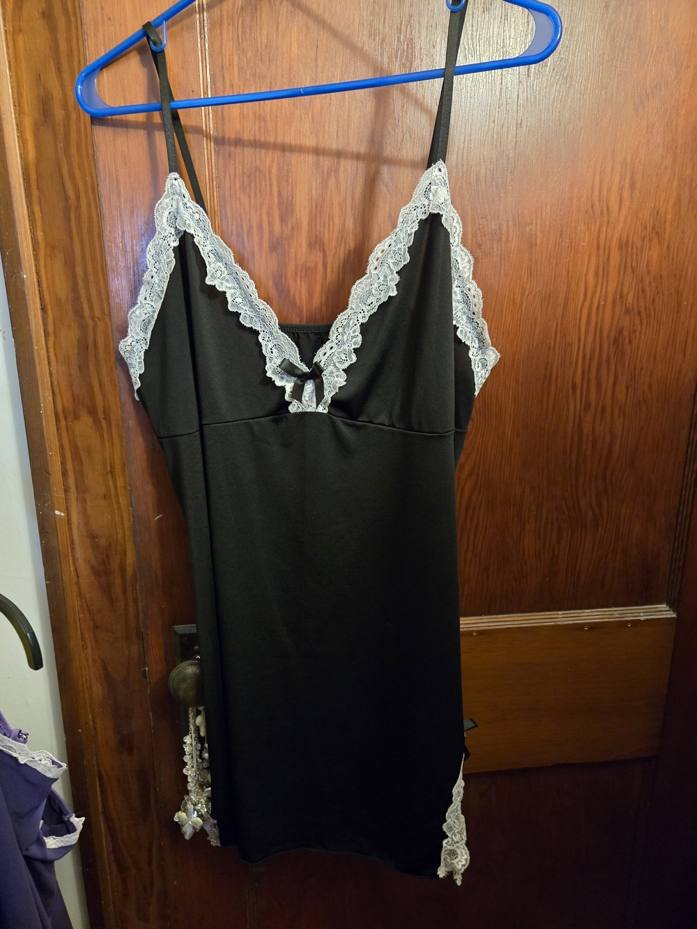Black Lace-Trim Chemise Nightdress with Contrast Lace